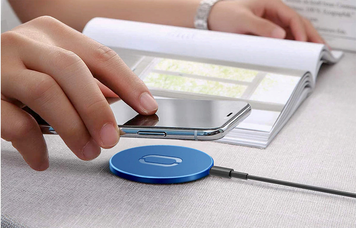 Magnetic Wireless Charging For Iphone 12 and Android - AzraTec